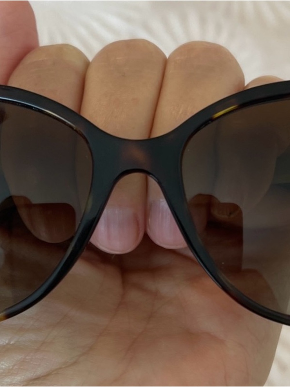 Burberry women Tortoiseshell Temple Sunglasses in Brown polarised great - Picture 9 of 10